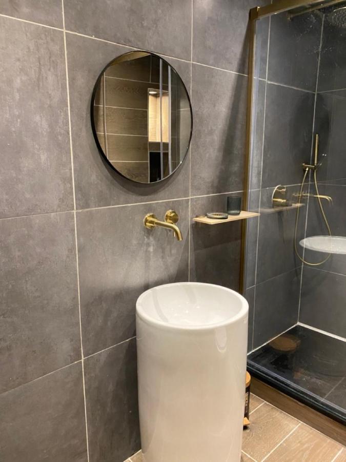 Sv - L'Experience Design Duplex In Marseille公寓 外观 照片